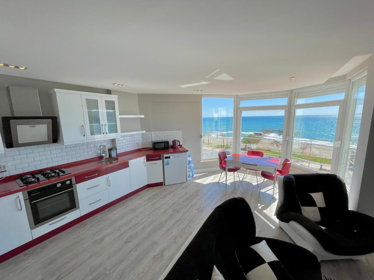 Sa Apartments! Beachfront Apartment With Sea View & Pool Alanya Luaran gambar