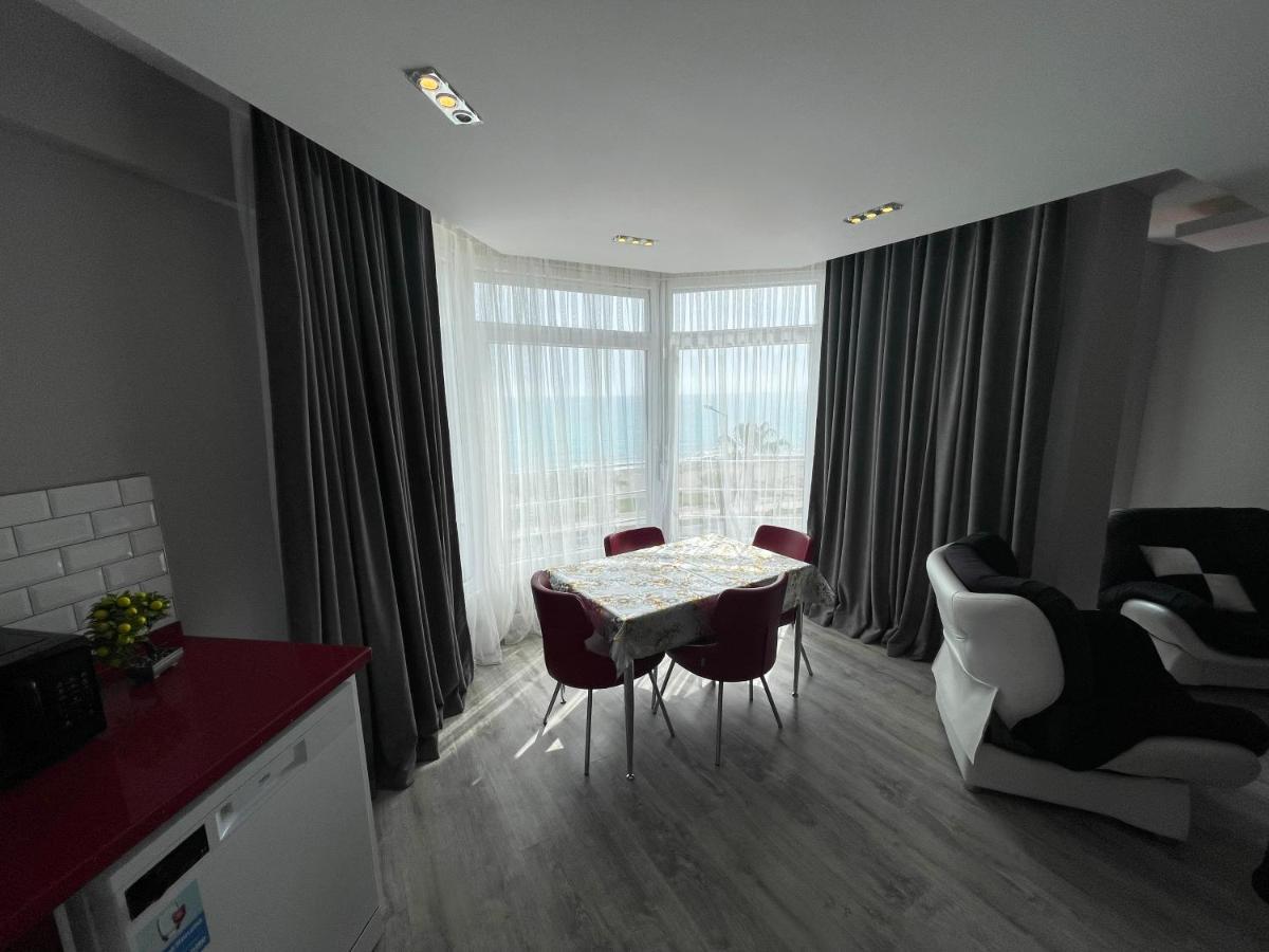 Sa Apartments! Beachfront Apartment With Sea View & Pool Alanya Luaran gambar