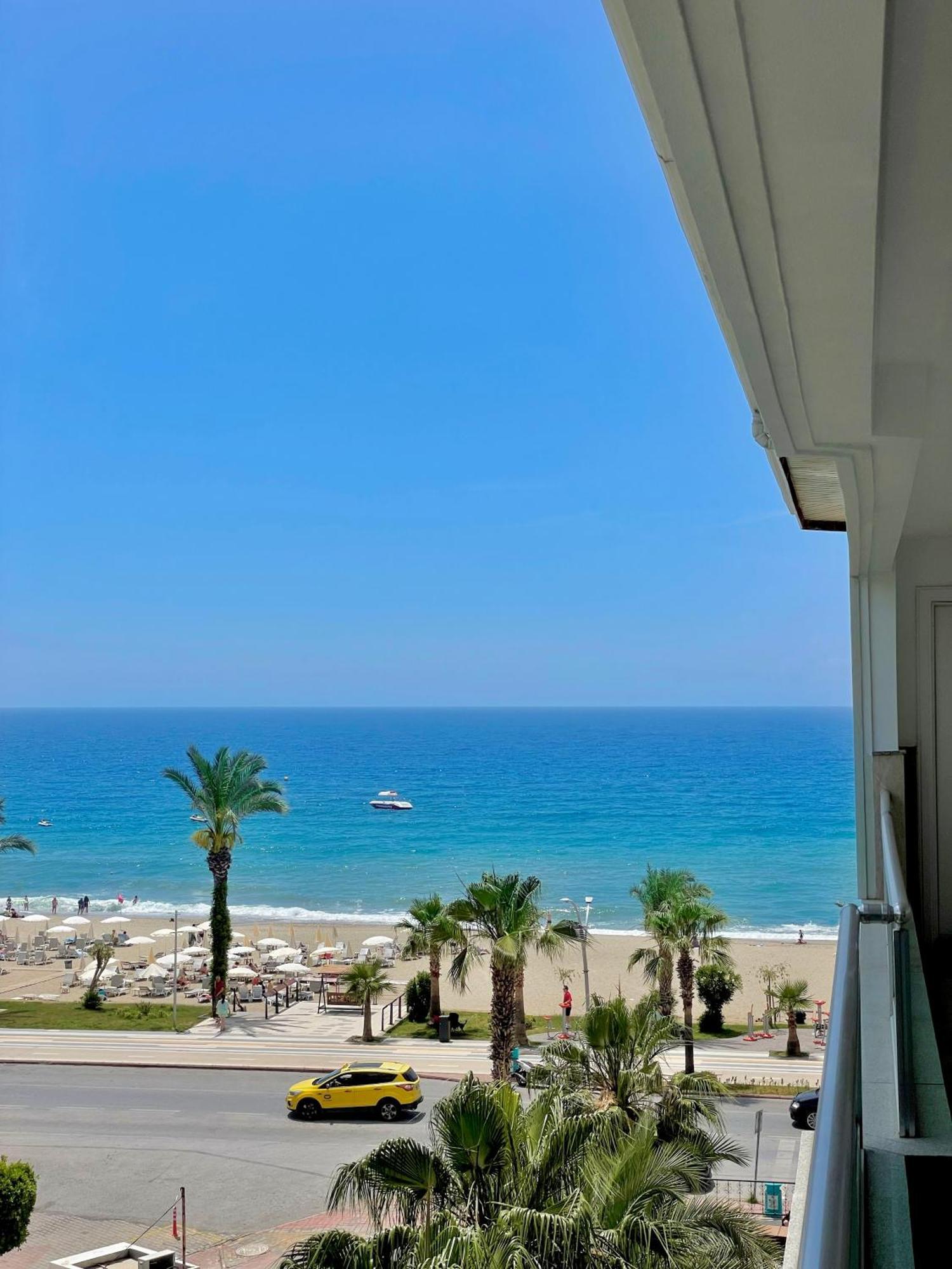 Sa Apartments! Beachfront Apartment With Sea View & Pool Alanya Luaran gambar