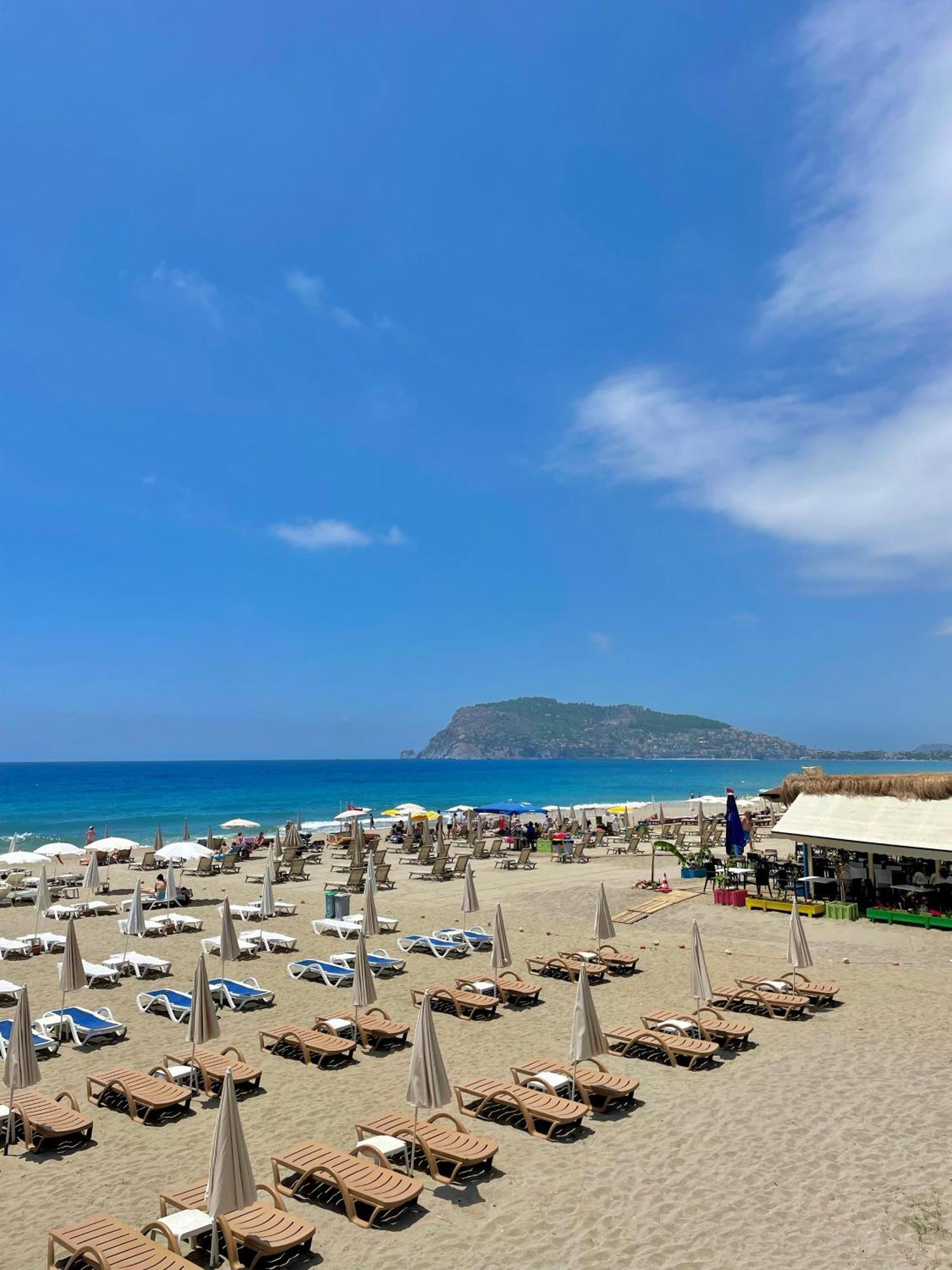 Sa Apartments! Beachfront Apartment With Sea View & Pool Alanya Luaran gambar